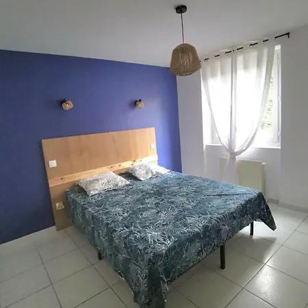 Large 3 With Private Garden